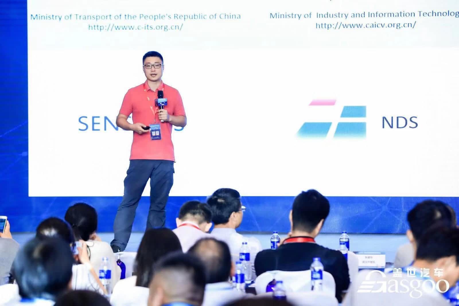 耀世娱乐 耀世朱瀚：构建实时自动驾驶高精度地图服务